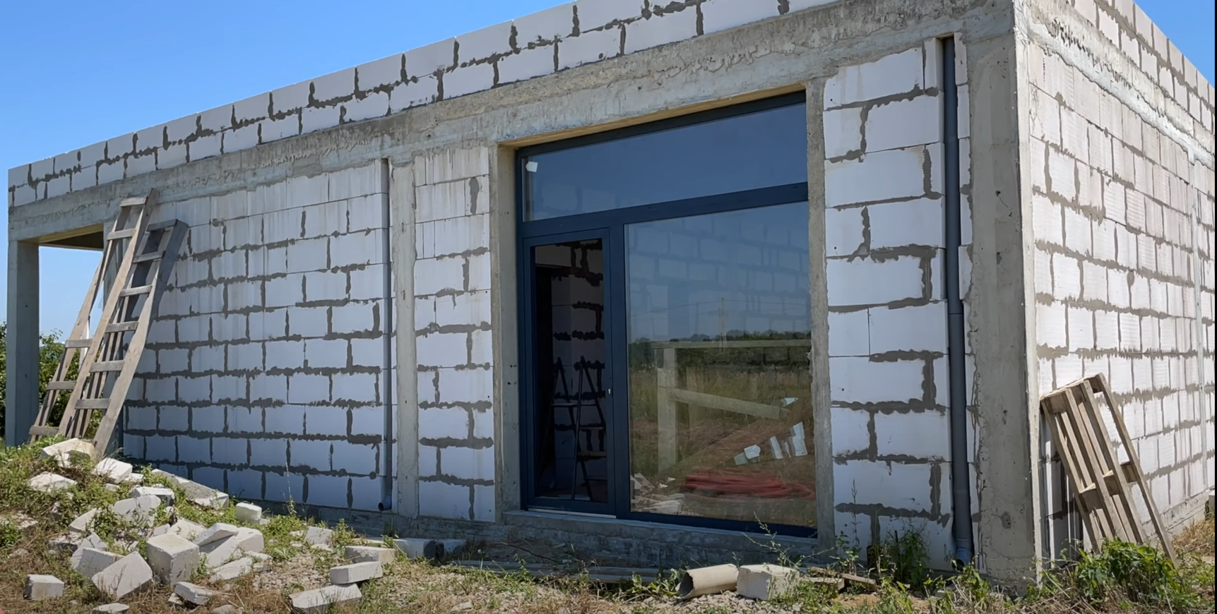 https://kazan.delaem-okna.ru/storage/app/uploads/public/63f/30f/3ac/63f30f3ac10ab418742677.png