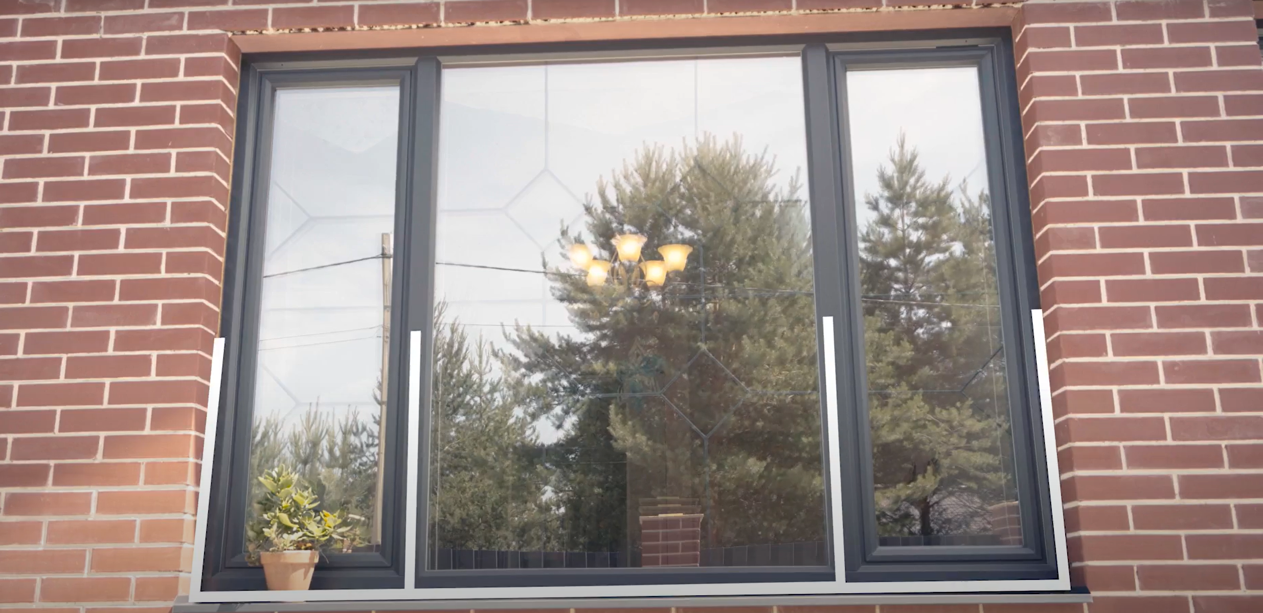 Установка мультифункционального окна в частный дом