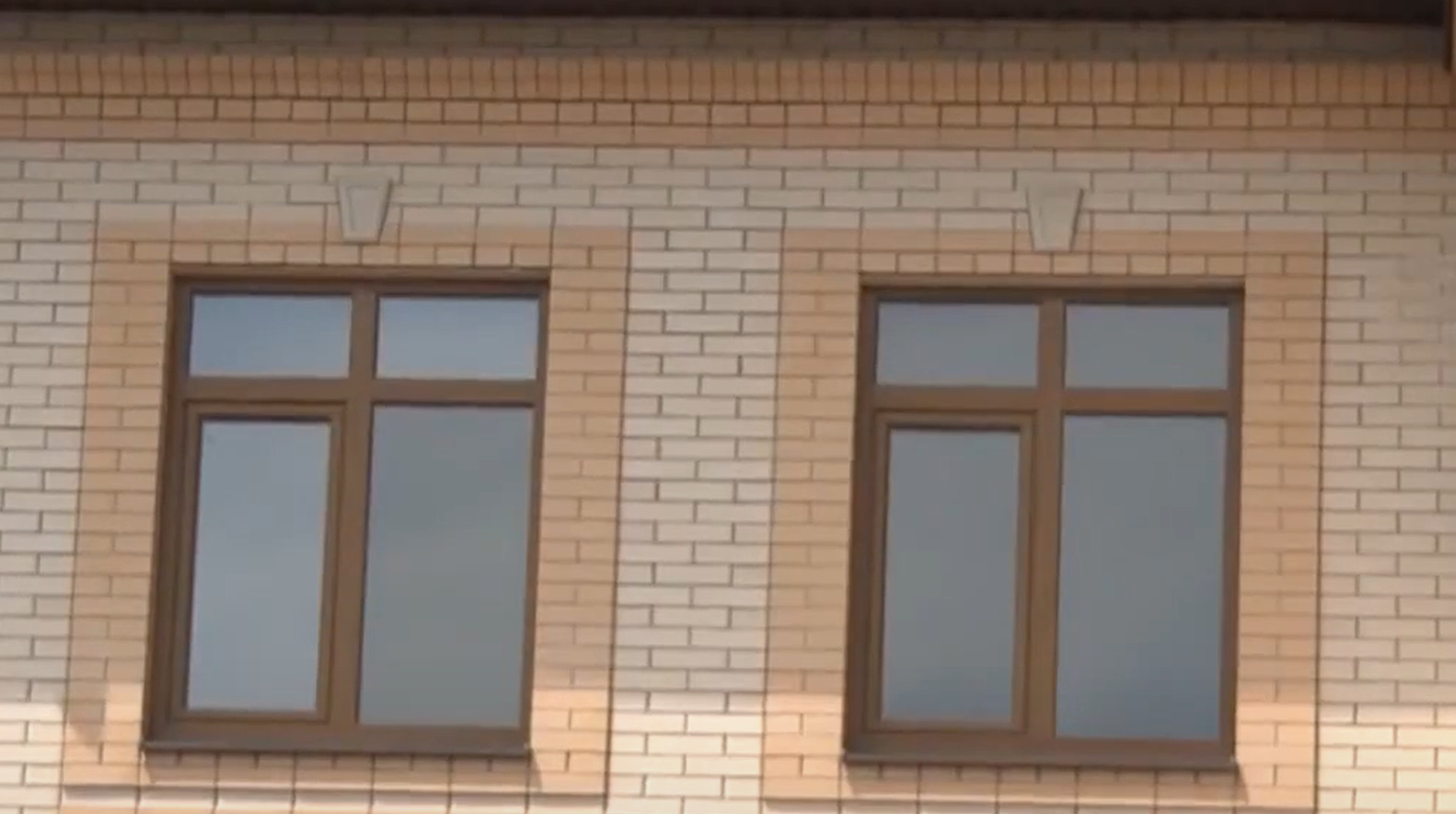 https://kazan.delaem-okna.ru/storage/app/uploads/public/63f/453/ebe/63f453ebe5157555772389.png